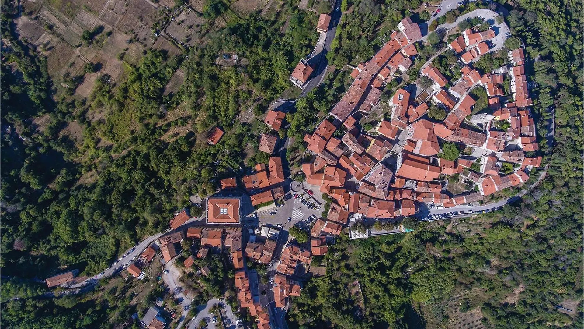 Lovely Apartment In Koromacno With House Sea View