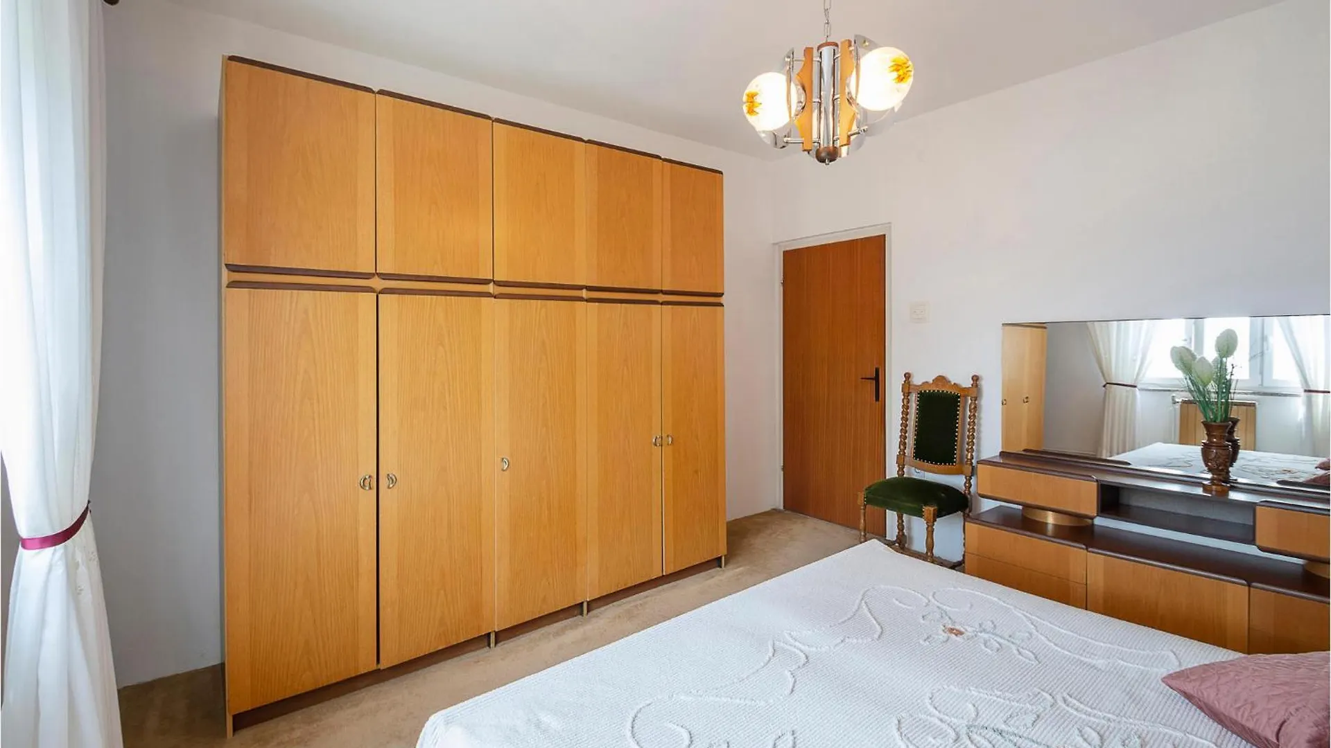Lovely Apartment In Koromacno With House Sea View