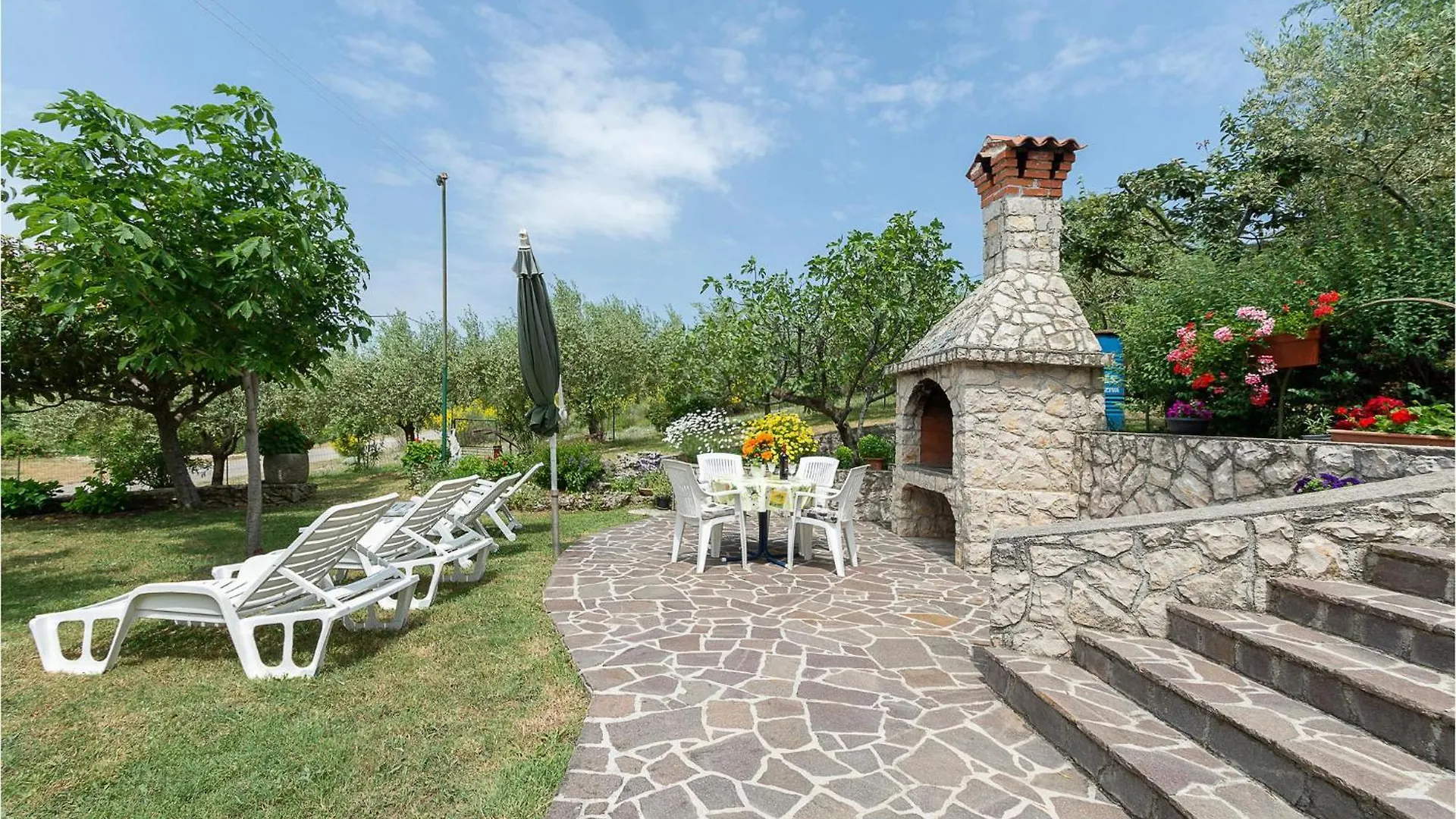 Lovely Apartment In Koromacno With House Sea View